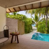 Maldivas avani beach pool villa