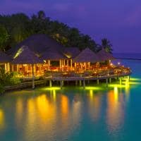 Maldivas baros restaurante cayenne grill
