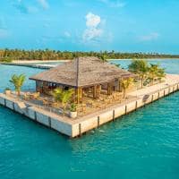 Maldivas jawakara islands restaurante molo