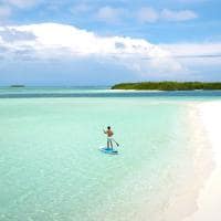 Maldivas sixsenses kanuhura paddle