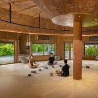 Maldivas sixsenses kanuhura yoga meditacao