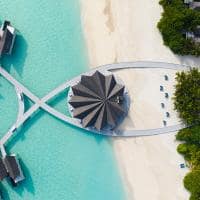 Movenpick resort kuredhivaru maldives bodumas beach