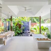 Niyama private islands maldives banheiro beach pool villa