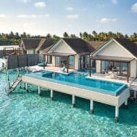 One bedroom ocean pool pavilion d