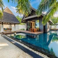 Ozen reserve bolifushi piscina earth pool villa