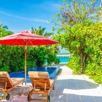 Pool beach villa b