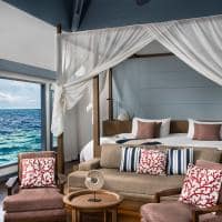 Raffles maldives meradhoo quarto overwater villa
