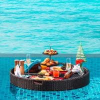 Sirru fen fushi sales maldivas champagne floating