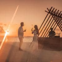 Sun siyam irufushi maldivas couple bar