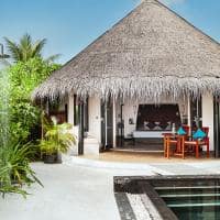 Sun siyam irufushi maldivas deluxe beach villa pool