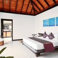 Sun siyam irufushi maldivas infinity water villa pool room