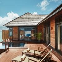 Sun siyam irufushi maldivas infinity water villa view