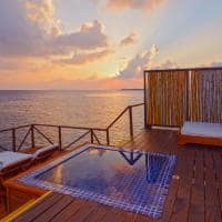 Sunsent villa deck