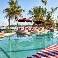 Lux grand baie beach rouge piscina