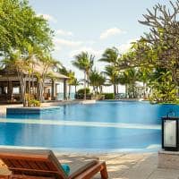 Mauritius the st regis le morne resort piscina principal