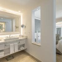 Leblanc cancun honeymoon suite banheiro