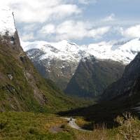 Tnz cleddau valley fiordland milford sound