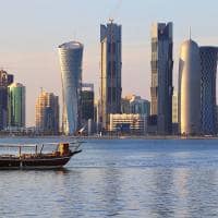 Qatar dhow na baia de doha