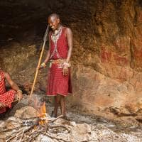 Mara bushtops kakiya cave