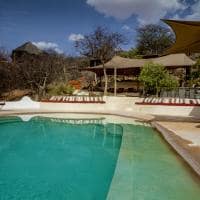 Quenia thesafaricollection sasaab piscina