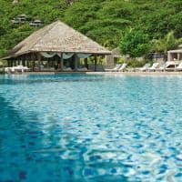 Piscina principal, Four Seasons Seychelles