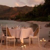 Raffles seychelles jantar romantico