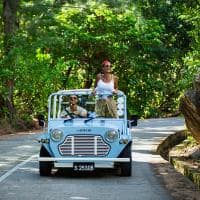 Raffles seychelles passeio moke