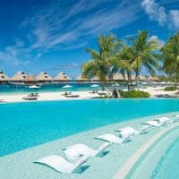 Piscina, Conrad Bora Bora Nui