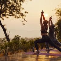 Tailandia anantara goldentriagleelephantcamp yoga